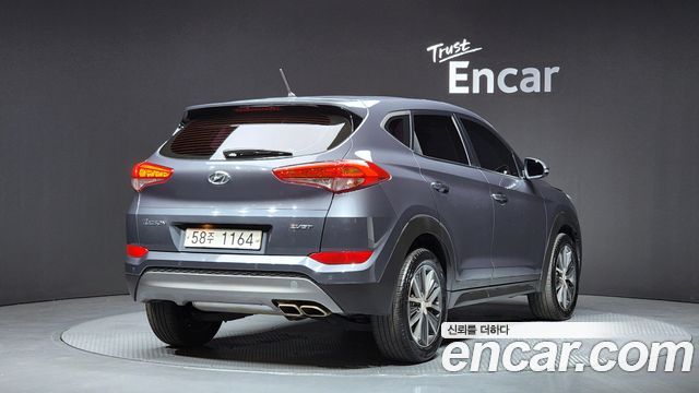 Hyundai Tucson Diesel 2.0 2WD Modern — пробег 129 583 км — фото 2 из 5