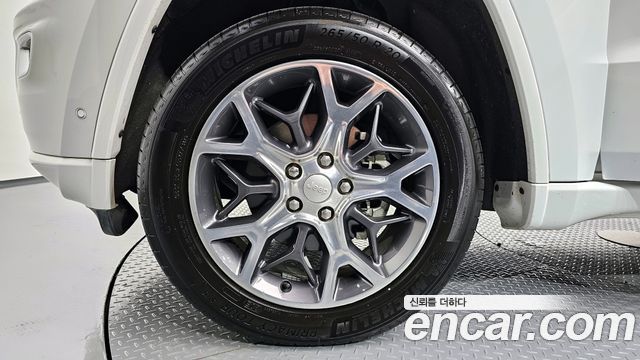 Jeep Cherokee из Кореи Encar