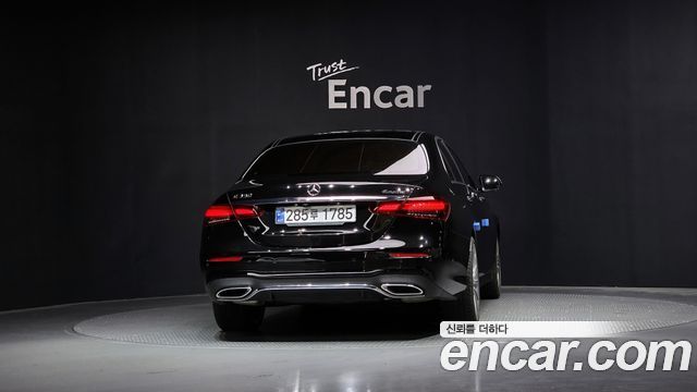 Mercedes-Benz E-Class E350 4MATIC AMG Line — пробег 88 980 км — фото 4 из 5