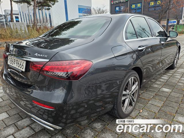 Mercedes-Benz E-Class из Кореи Encar