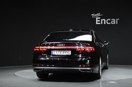 Audi A8 55 TFSI Quattro LWB — пробег 90 468 км — фото 4 из 5