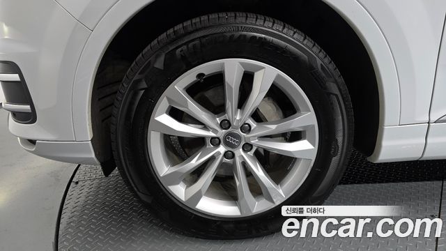 Audi Q7 из Кореи Encar