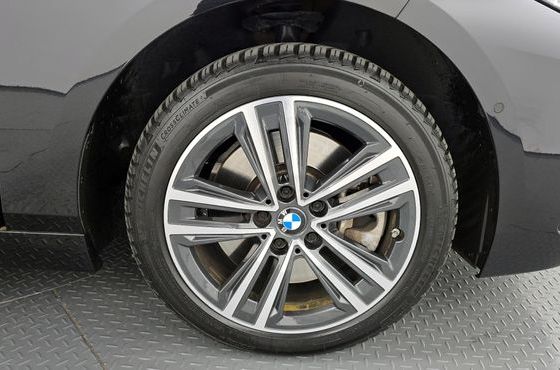 BMW 2-Series 220i Sport — пробег 12 336 км — фото 5 из 5