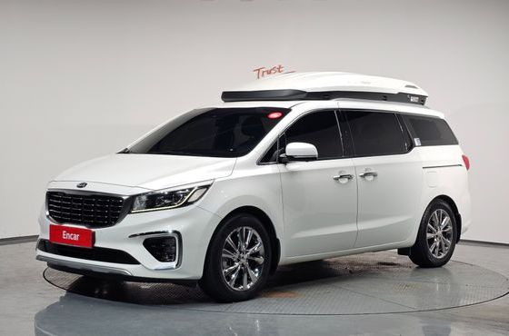 Kia Carnival 9-Seater Outdoor Prestige — пробег 54 626 км — фото 1 из 5
