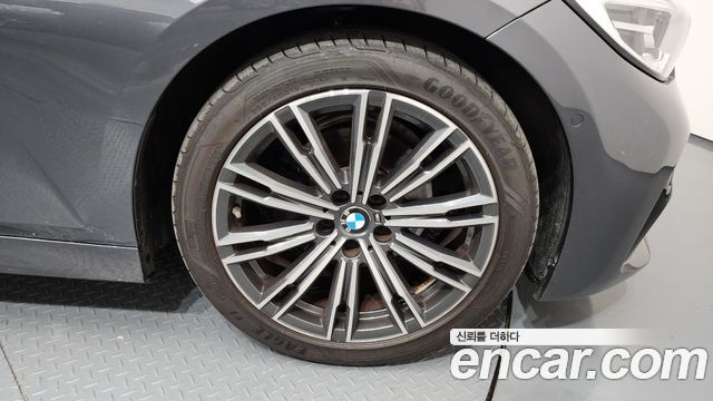 BMW 3-Series из Кореи Encar