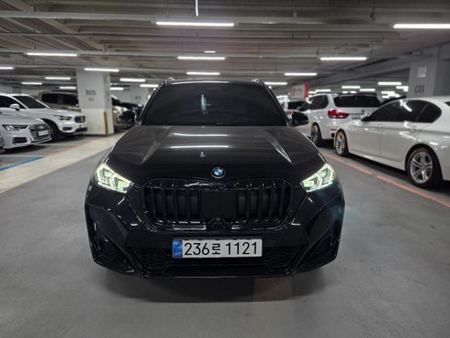 BMW X1 sDrive 18d M Sport — пробег 22 010 км — фото 1 из 5