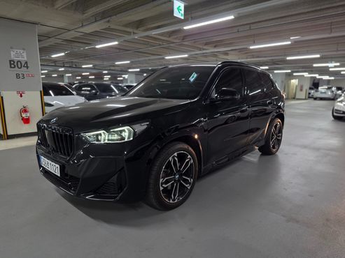 BMW X1 sDrive 18d M Sport — пробег 22 010 км — фото 2 из 5