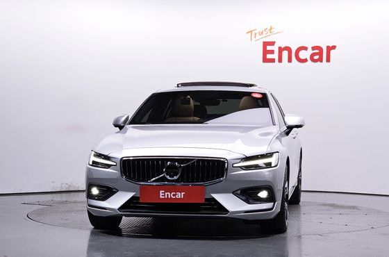 Volvo S60 B5 Inscription — пробег 16 674 км — фото 3 из 5