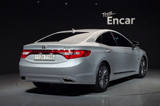 Hyundai Grandeur HG300 Exclusive — пробег 79 759 км — фото 2 из 5