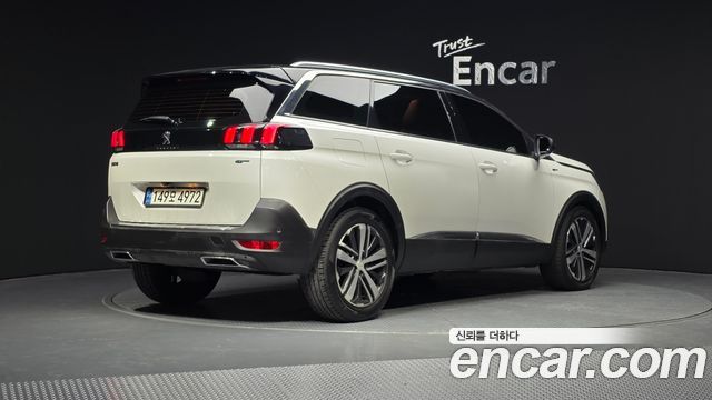 Peugeot 5008 из Кореи Encar