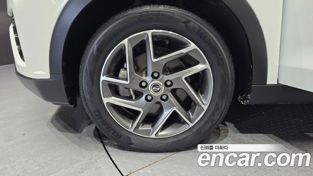 Ssangyong TIBOLI из Кореи Encar