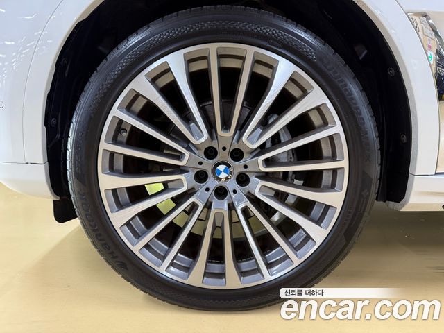 BMW X7 xDrive 30d Design Pure Excellent 6-Seater — пробег 116 800 км — фото 5 из 5