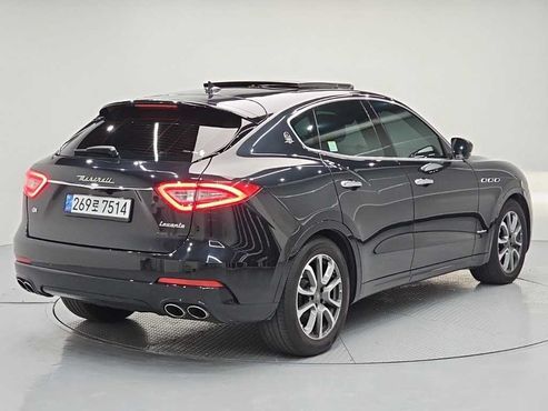 Maserati Levante 3.0 Diesel AWD GranLusso — пробег 87 901 км — фото 4 из 5