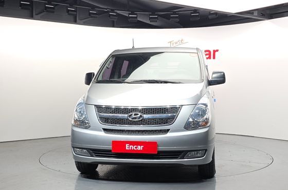 Hyundai Starex 5-Seater VAN CVX Premium — пробег 103 268 км — фото 3 из 5