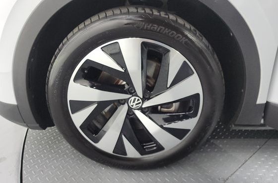 Volkswagen ID.4 Pro — пробег 56 060 км — фото 5 из 5