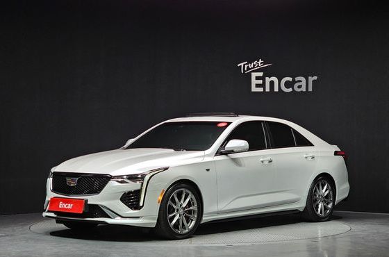 Cadillac CT4 2.0 Sport — пробег 38 977 км — фото 1 из 5