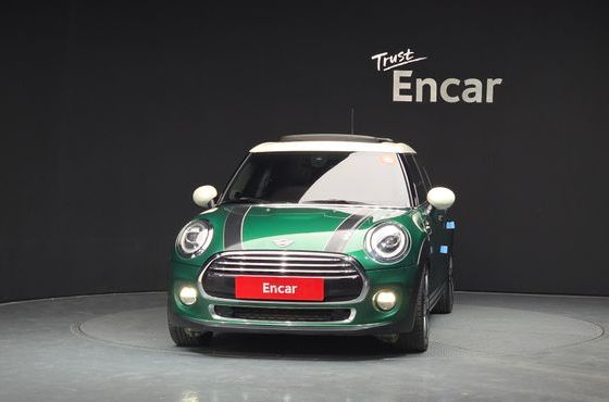 Mini Cooper 5Door 60th Edition 3rd — пробег 65 927 км — фото 3 из 5