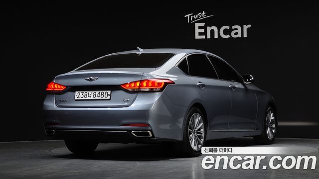Hyundai Genesis из Кореи Encar