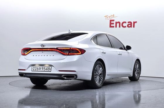 Hyundai Grandeur 2.4 Modern — пробег 72 690 км — фото 2 из 5