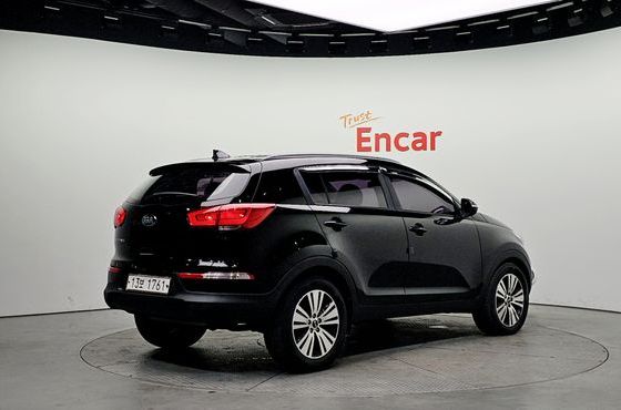 Kia Sportage Diesel 2WD Trendy — пробег 127 694 км — фото 2 из 5