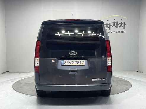 Hyundai Staria Cargo 5-Seater Modern — пробег 37 296 км — фото 4 из 5
