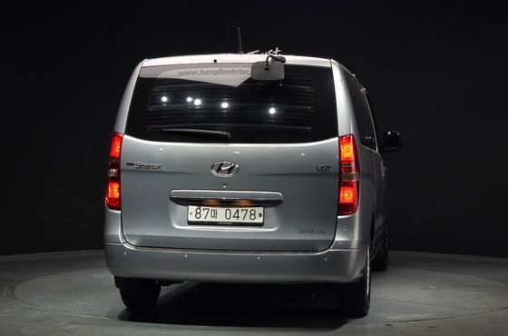 Hyundai Starex 5-Seater VAN Modern — пробег 103 881 км — фото 4 из 5