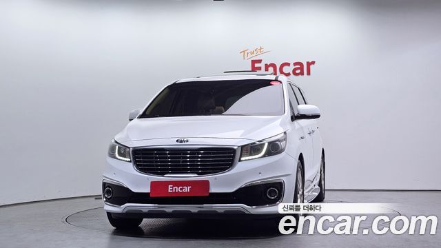 Kia Carnival 9-seater Noblesse — пробег 186 234 км — фото 3 из 5