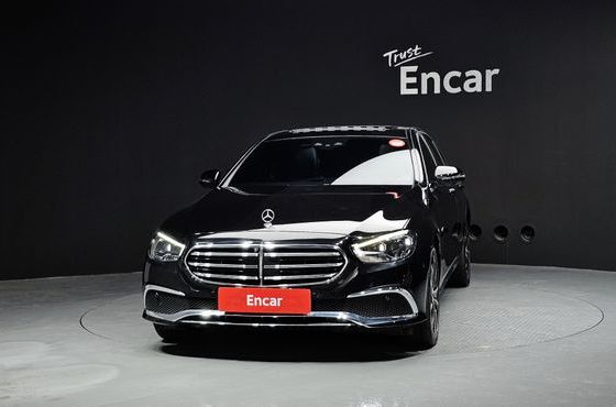 Mercedes-Benz E-Class E300e 4MATIC Exclusive — пробег 85 012 км — фото 3 из 5