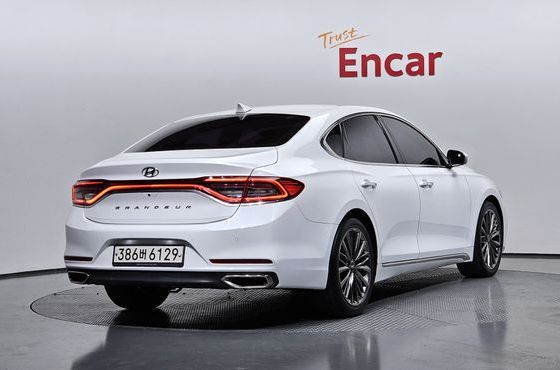 Hyundai Grandeur 2.2 Diesel Premium Special — пробег 147 088 км — фото 2 из 5