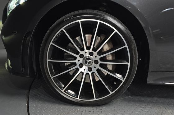 Mercedes-Benz CLS-Class CLS450 4MATIC AMG Line — пробег 48 854 км — фото 5 из 5