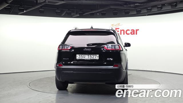 Jeep Cherokee из Кореи Encar