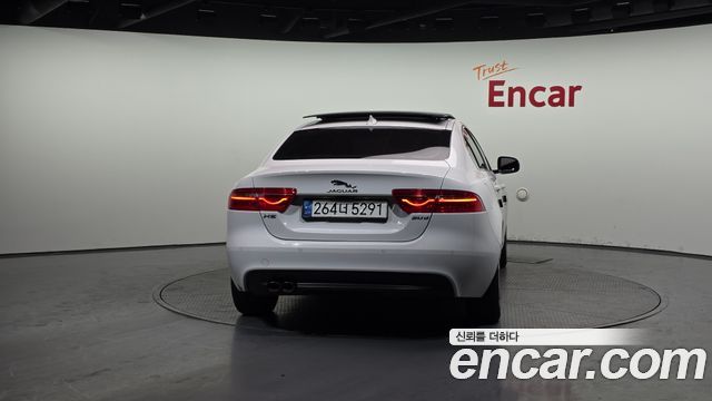 Jaguar XE из Кореи Encar