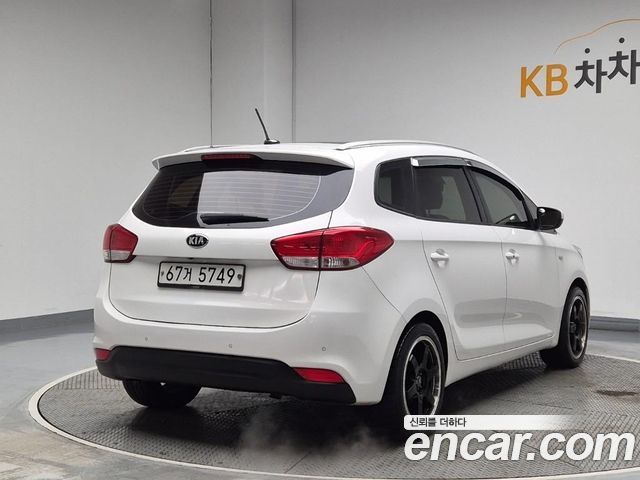 Kia Carens из Кореи Encar