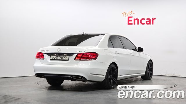 Mercedes-Benz E-Class E250 CDI 4MATIC — пробег 85 158 км — фото 2 из 5