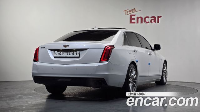 Cadillac CT6 2.0 Turbo — пробег 98 122 км — фото 2 из 5