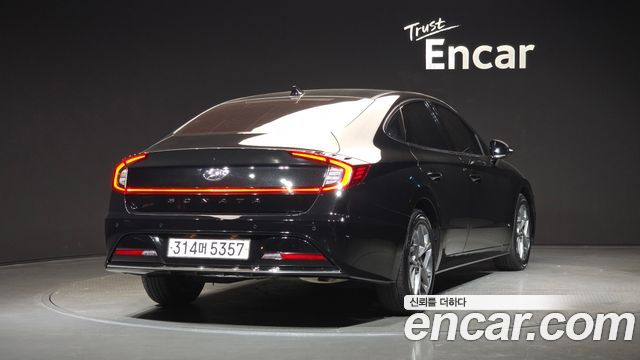 Hyundai Sonata 2.0 Premium Plus — пробег 76 797 км — фото 2 из 5