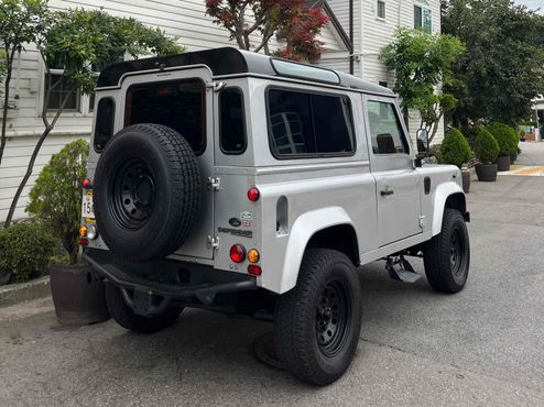Land Rover Defender 90 — пробег 130 000 км — фото 2 из 5