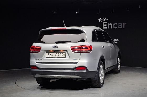 Kia Sorento Diesel 2.0 2WD Prestige — пробег 95 741 км — фото 4 из 5