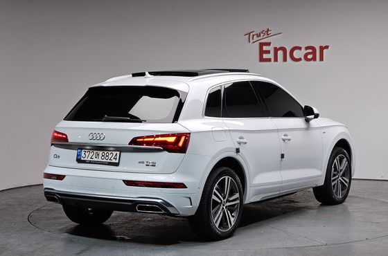 Audi Q5 45 TFSI Quattro Premium — пробег 75 248 км — фото 2 из 5