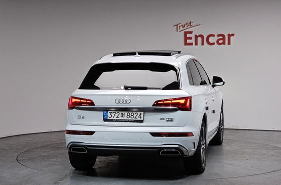 Audi Q5 45 TFSI Quattro Premium — пробег 75 248 км — фото 4 из 5