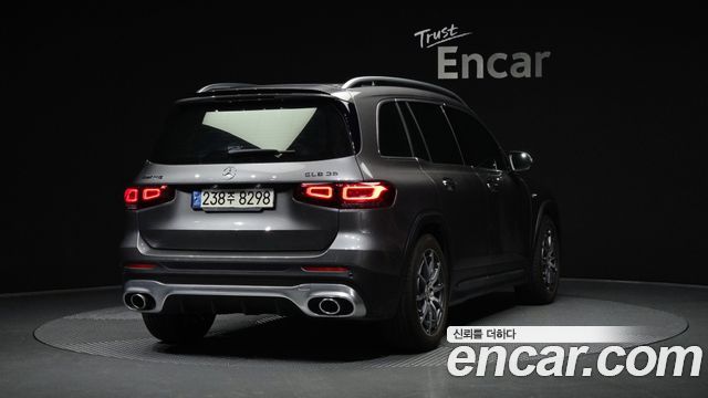 Mercedes-Benz GLB-Class AMG GLB35 4MATIC — пробег 58 850 км — фото 2 из 5