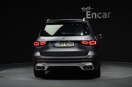 Mercedes-Benz GLB-Class AMG GLB35 4MATIC — пробег 58 850 км — фото 4 из 5