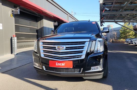 Cadillac Escalade 6.2 ESV 4th — пробег 108 439 км — фото 3 из 5