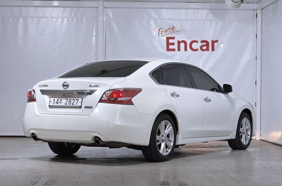 Nissan Altima 2.5 L33 — пробег 112 805 км — фото 2 из 5