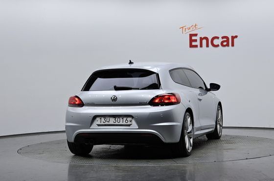 Volkswagen Scirocco 2.0 TDI R-Line — пробег 210 137 км — фото 4 из 5