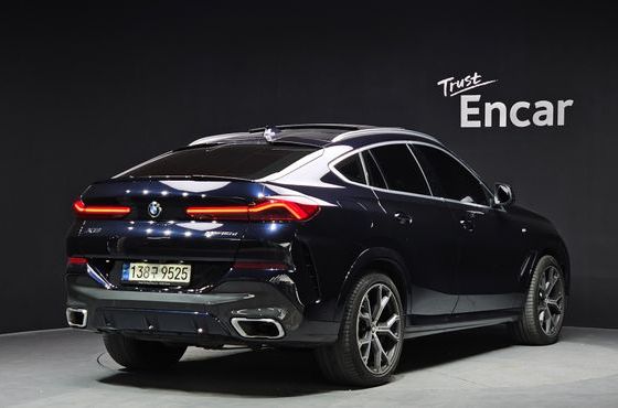 BMW X6 xDrive30d M Sport — пробег 71 051 км — фото 2 из 5
