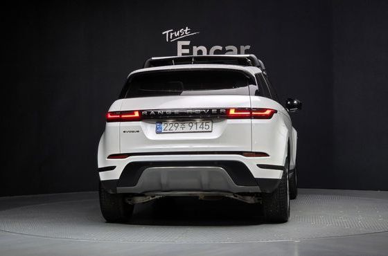 Land Rover Range Rover Evoque P250 S — пробег 14 878 км — фото 4 из 5