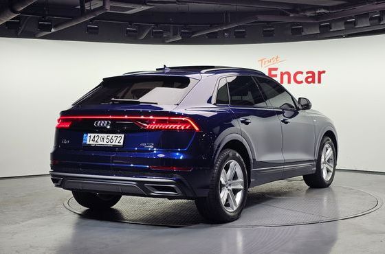 Audi Q8 45 TDI Quattro Premium — пробег 45 199 км — фото 2 из 5