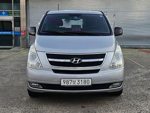 Hyundai Starex Camping Car — пробег 176 406 км — фото 2 из 5