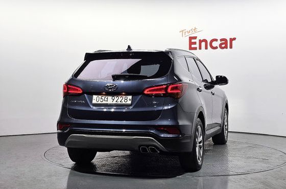 Hyundai Santafe Diesel 2.0 2WD Value Plus — пробег 77 671 км — фото 4 из 5
